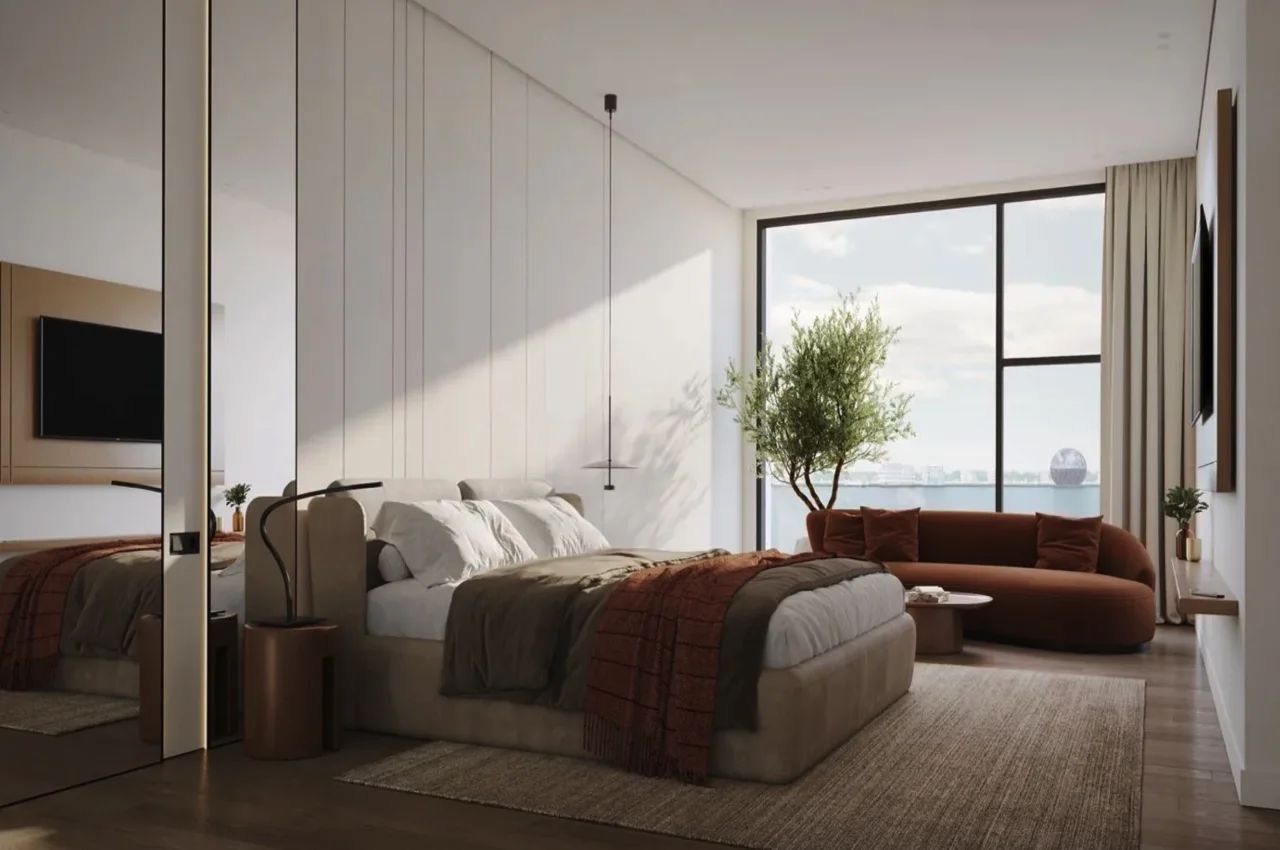 Selina Bay gallery image