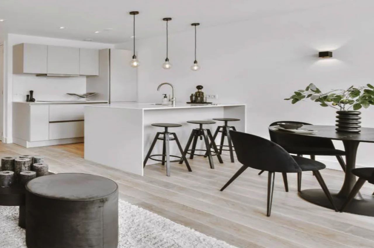 Tudor House gallery image