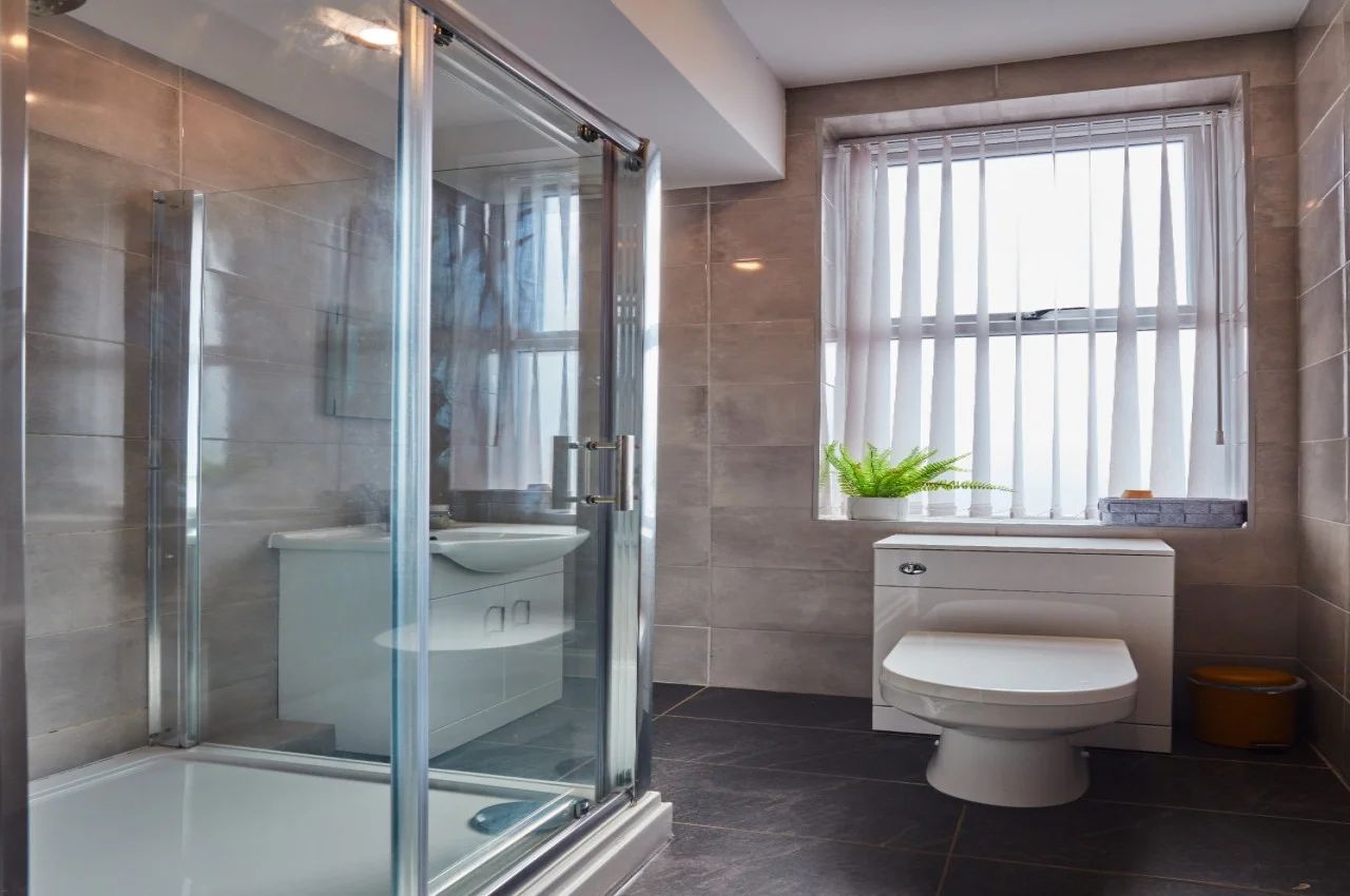 Gibson Quay gallery image