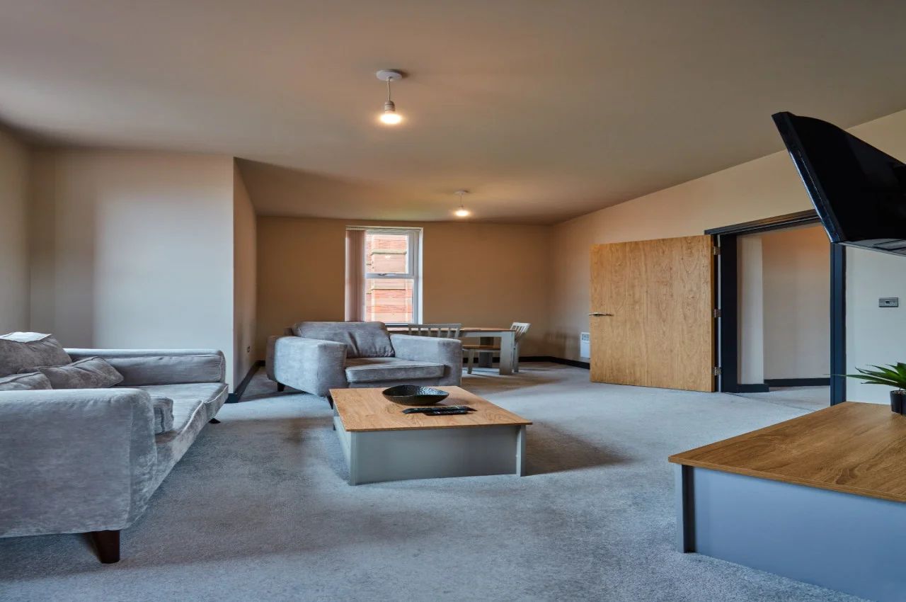 Gibson Quay gallery image