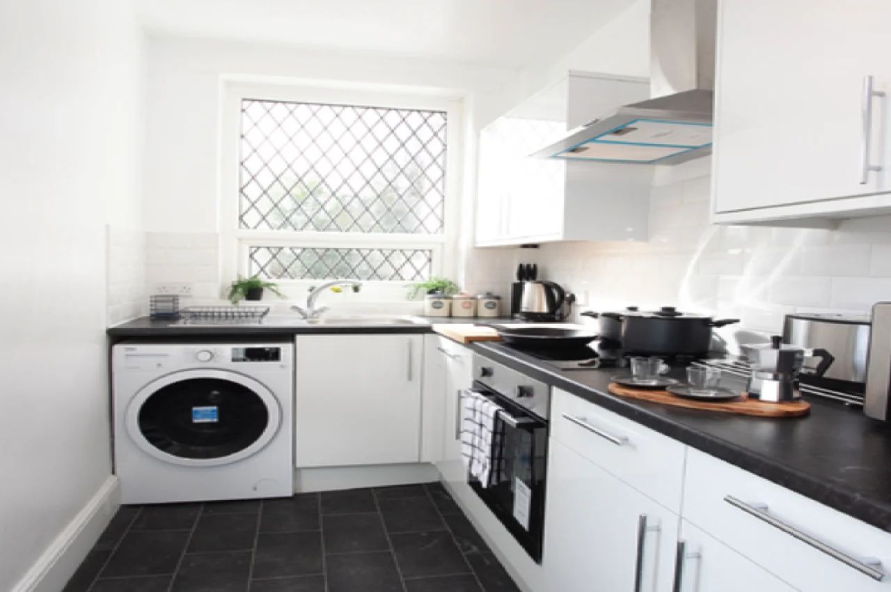 4 Bedroom HMO gallery image